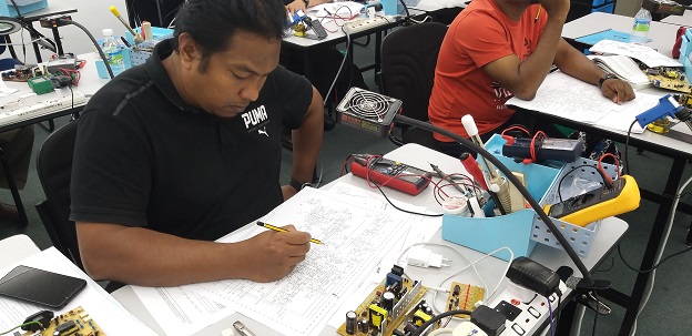 electronic repair student in malaysia